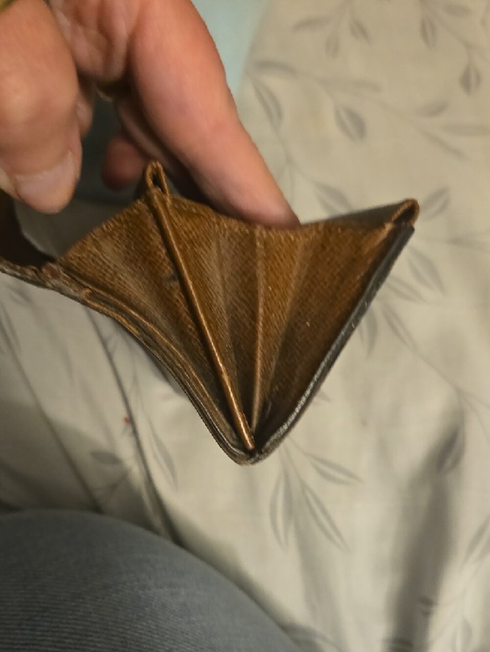 Louis Vuitton Brown & Gold Monogram Snap Wallet - Picture 4 of 6